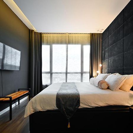 Estella Heights Saigon City View 2Br Apartment & Pool, Ho Chi Minh-Byen Eksteriør billede