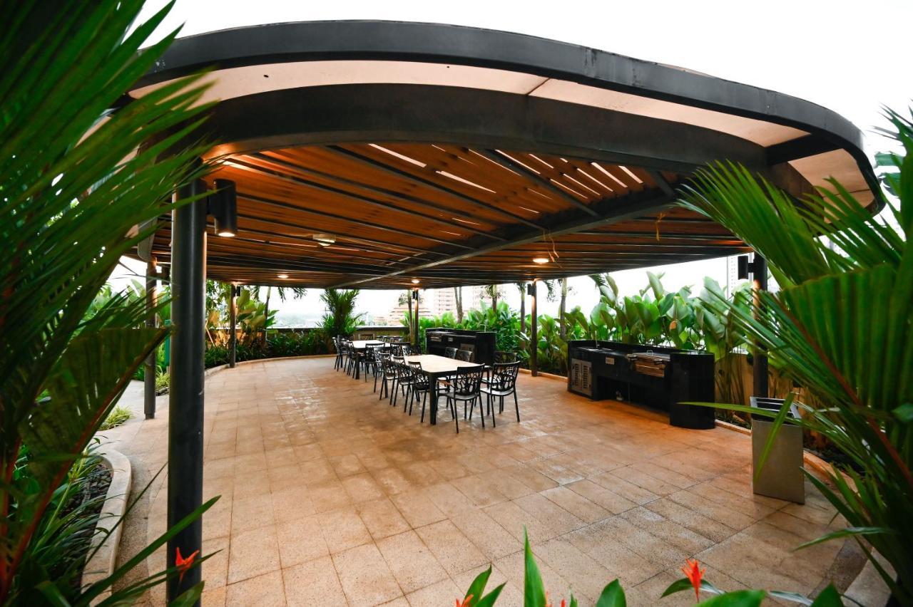 Estella Heights Saigon City View 2Br Apartment & Pool, Ho Chi Minh-Byen Eksteriør billede